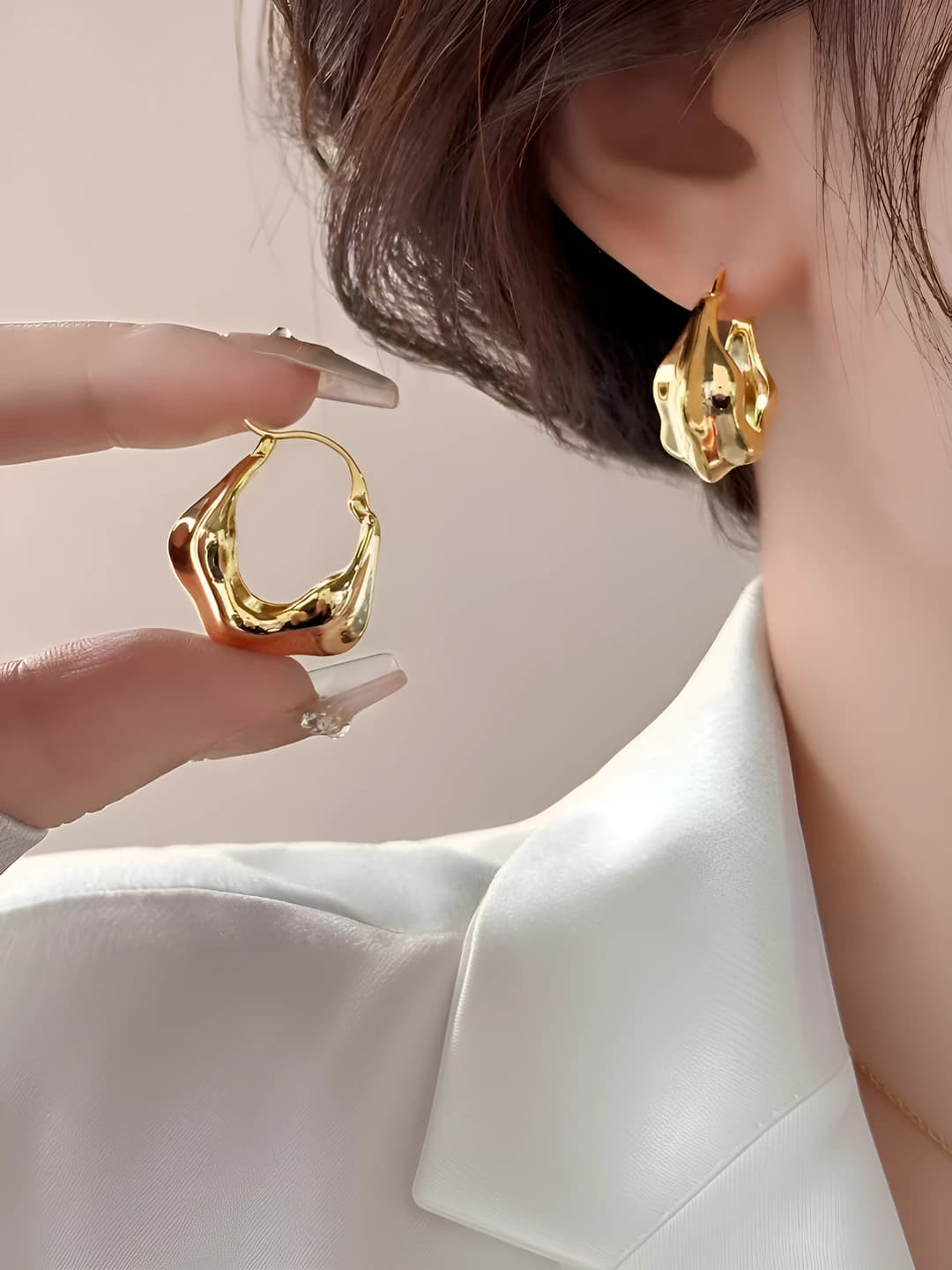 Women's 2026 geometric metal earrings, simple and sweet design