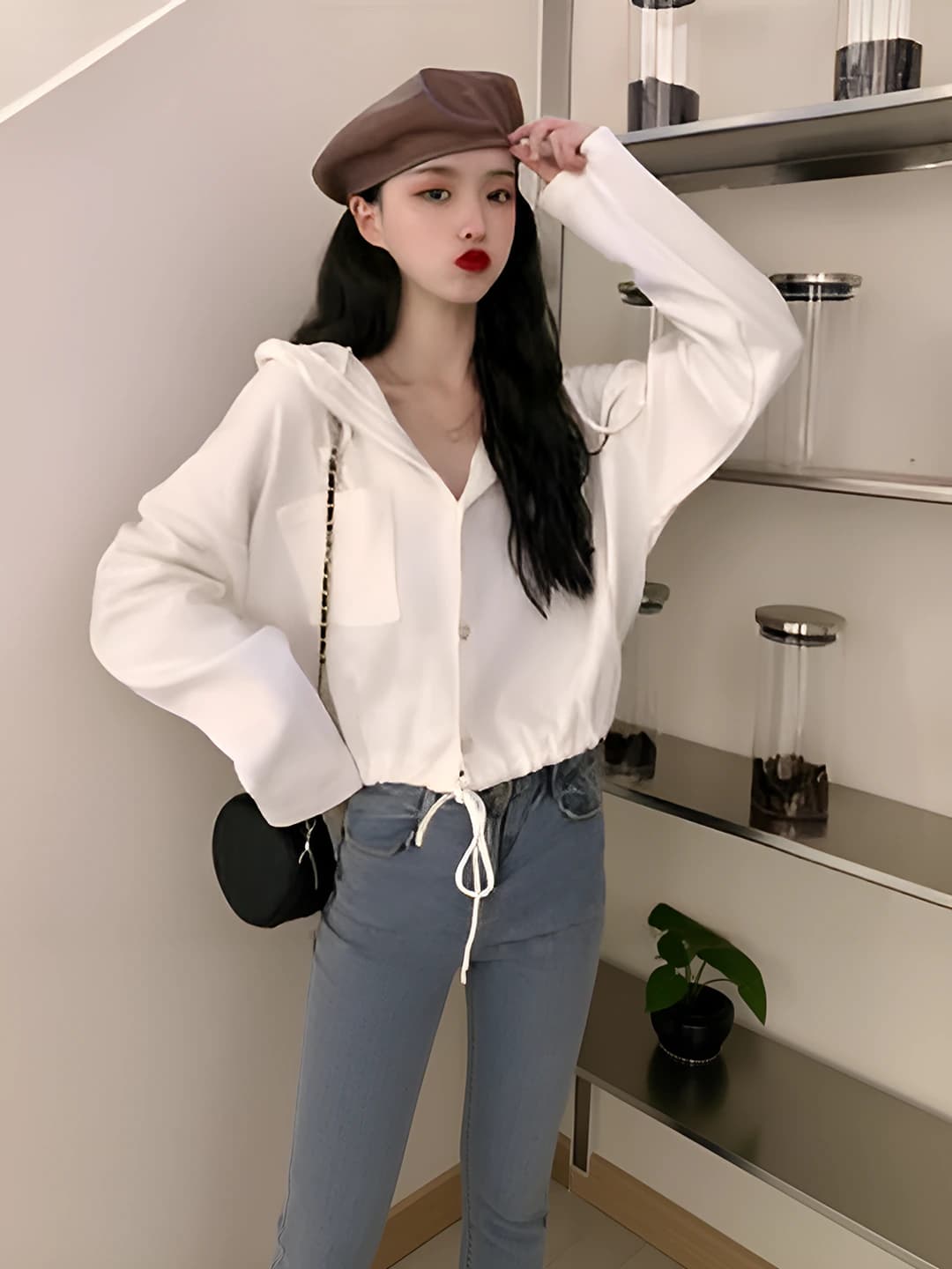 Белый