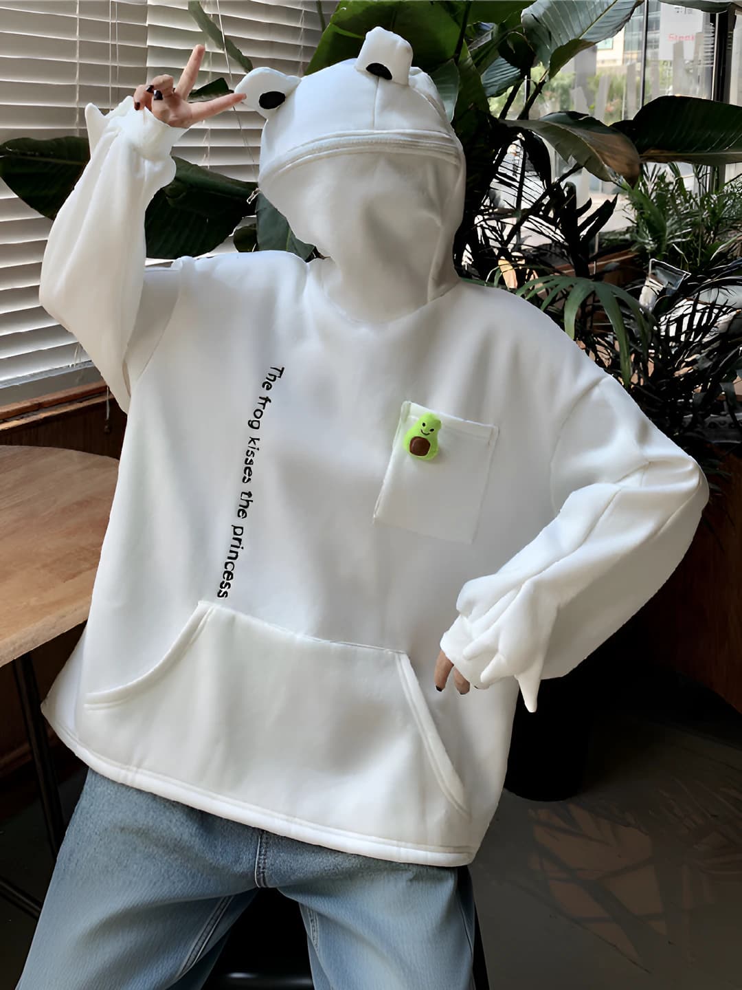 Белый