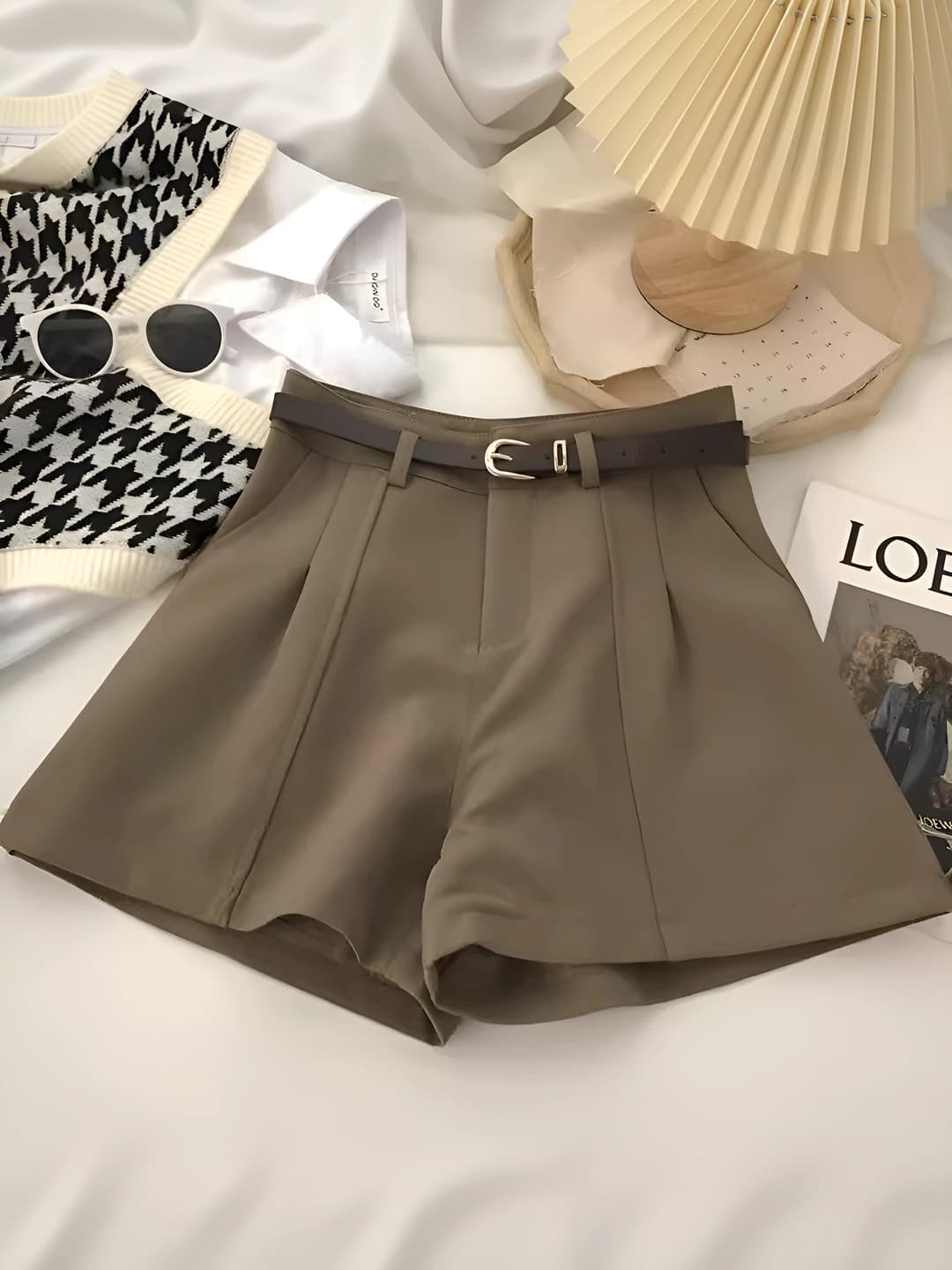 Khaki (no belt)