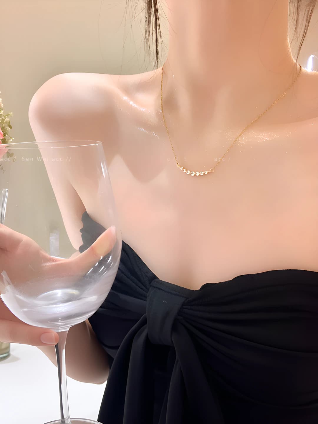 Women's titanium steel necklace with micro zircon and geometric shape