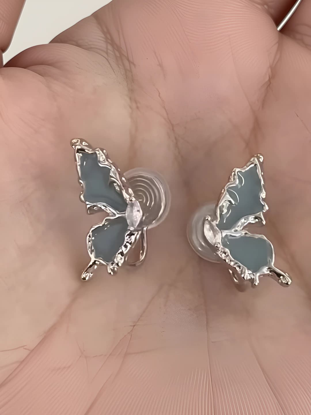 0287 Ear clips