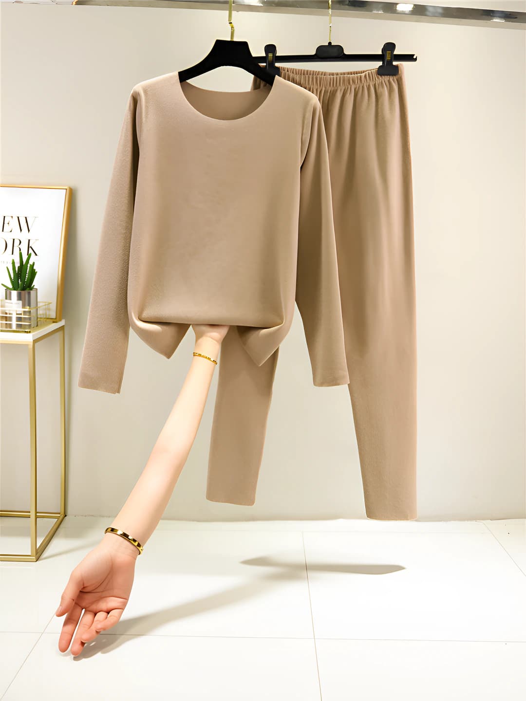 Light khaki set