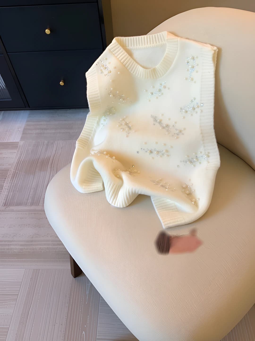 Women's crew neck knitted vest with embroidered flowers, 3D pattern, loose fit, sleeveless, spring-autumn 2026