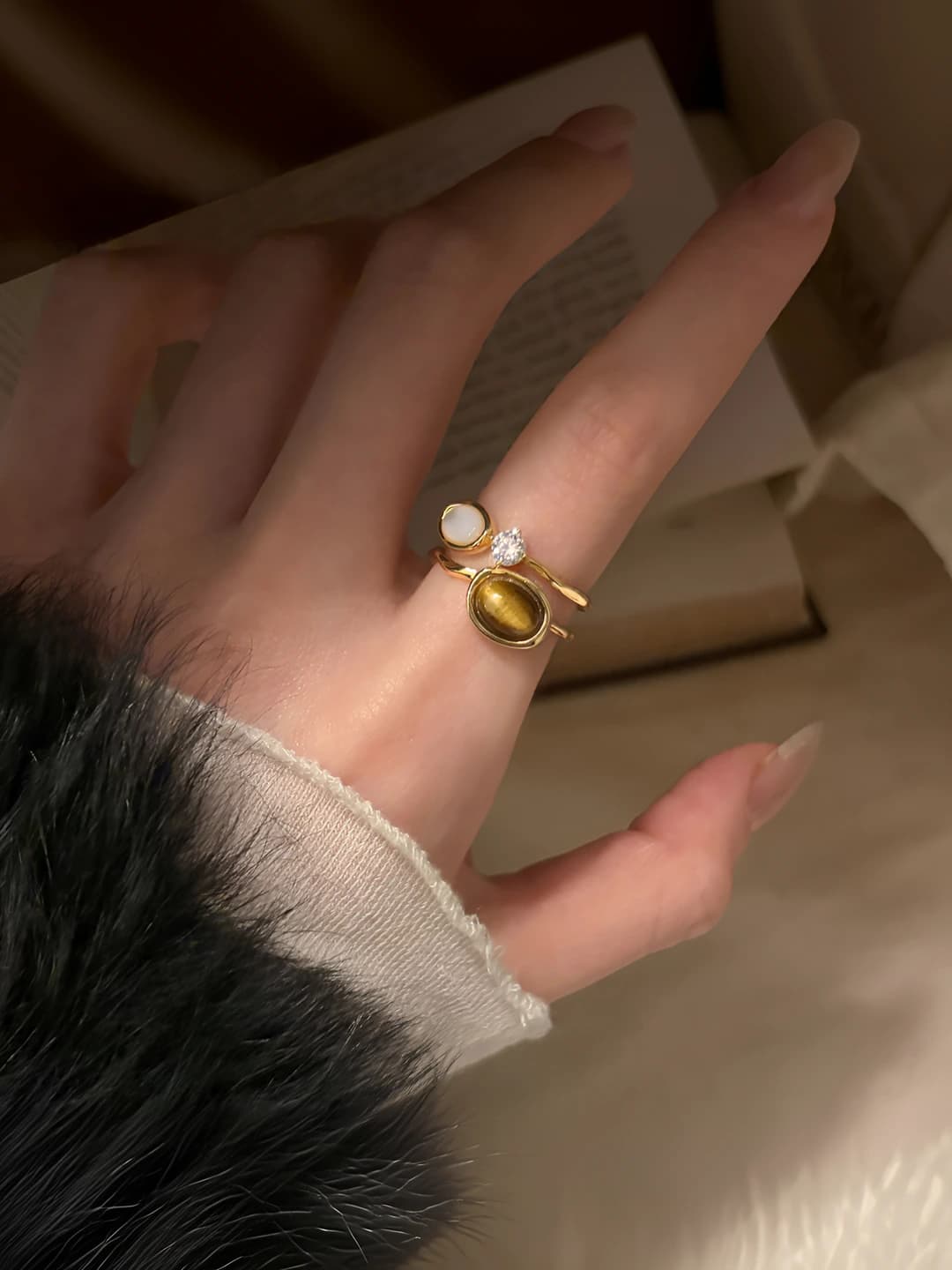 Women's two-layer open ring with tiger's eye and rhinestones, French retro style