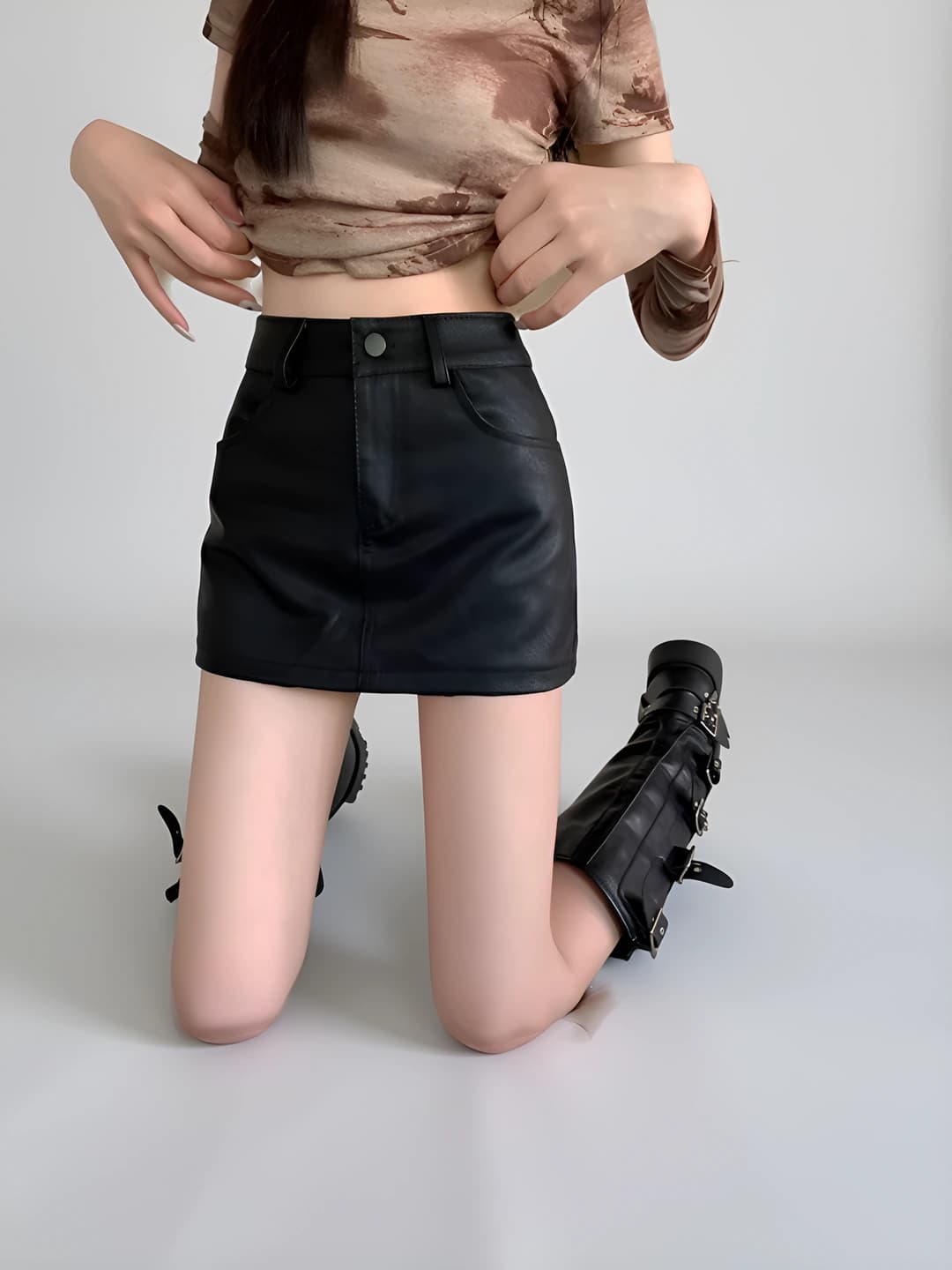Women's PU leather mini skirt, high waist, A-line, for petite, 2026 spring