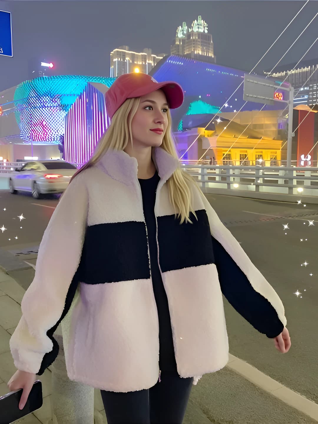 Белый