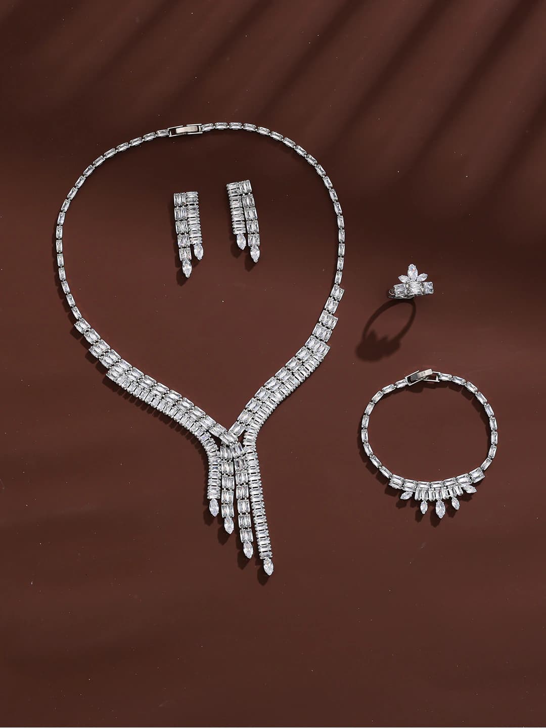 Серебряный