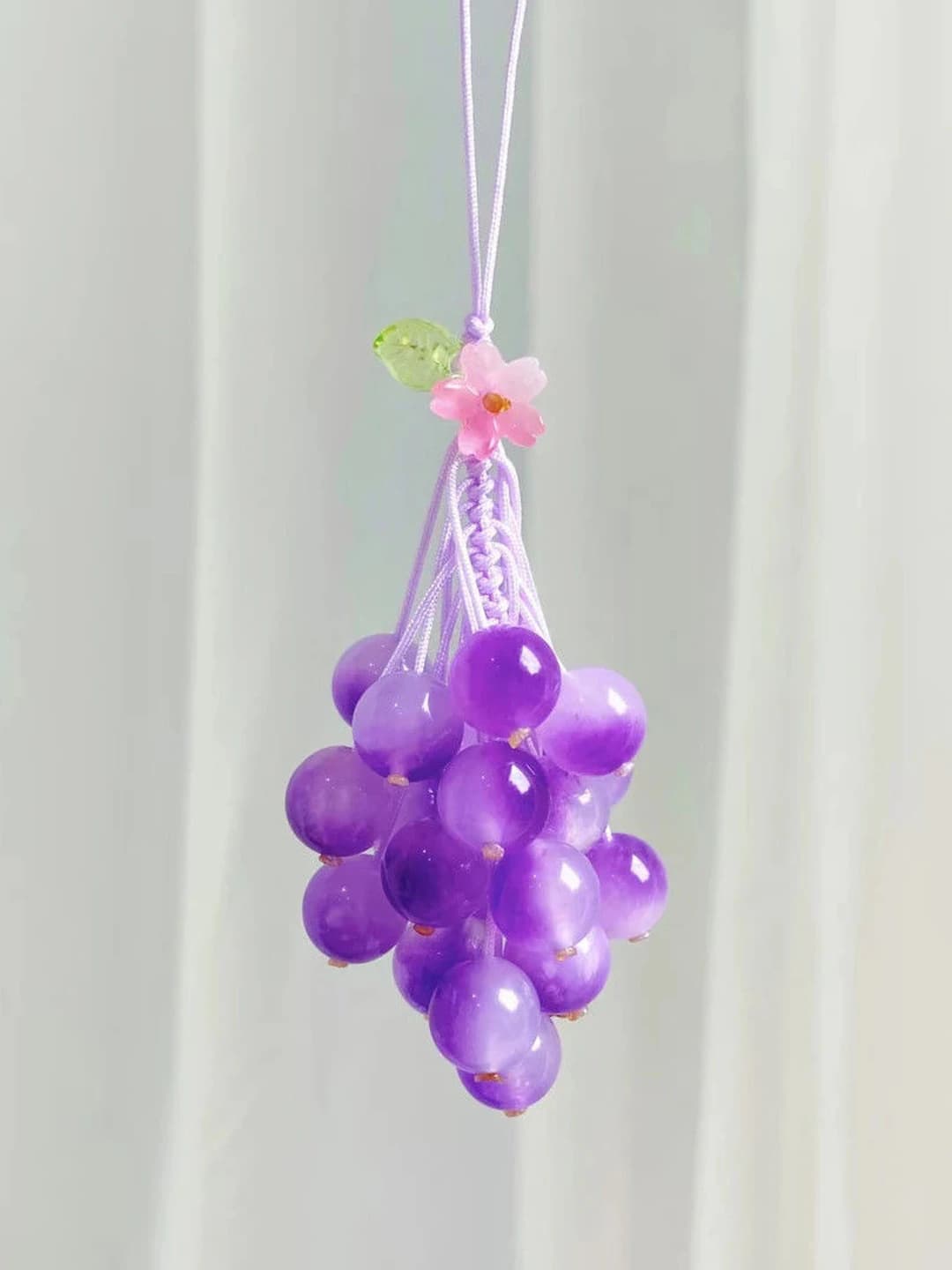Gradient purple grape