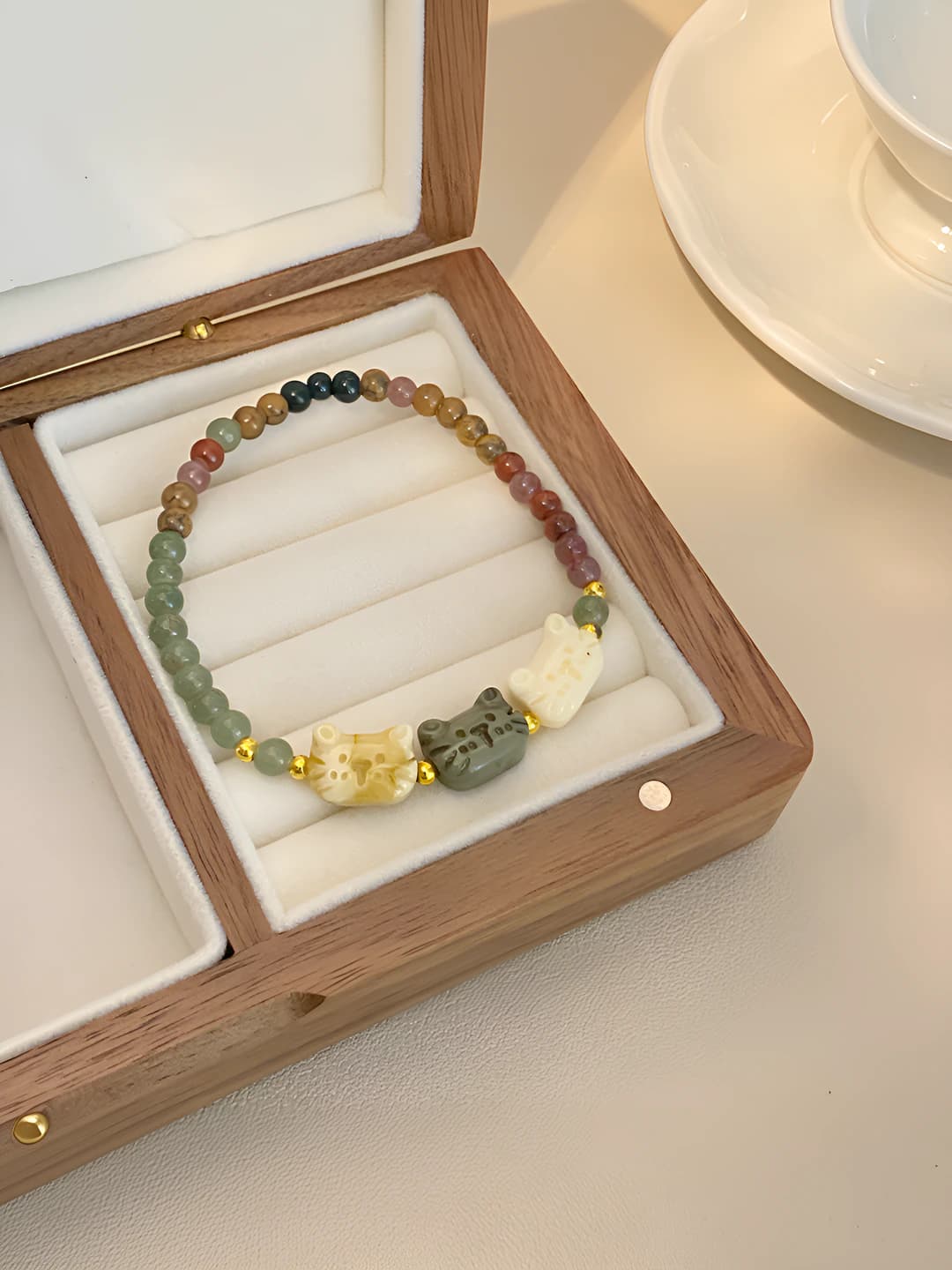Cartoon bead bracelet