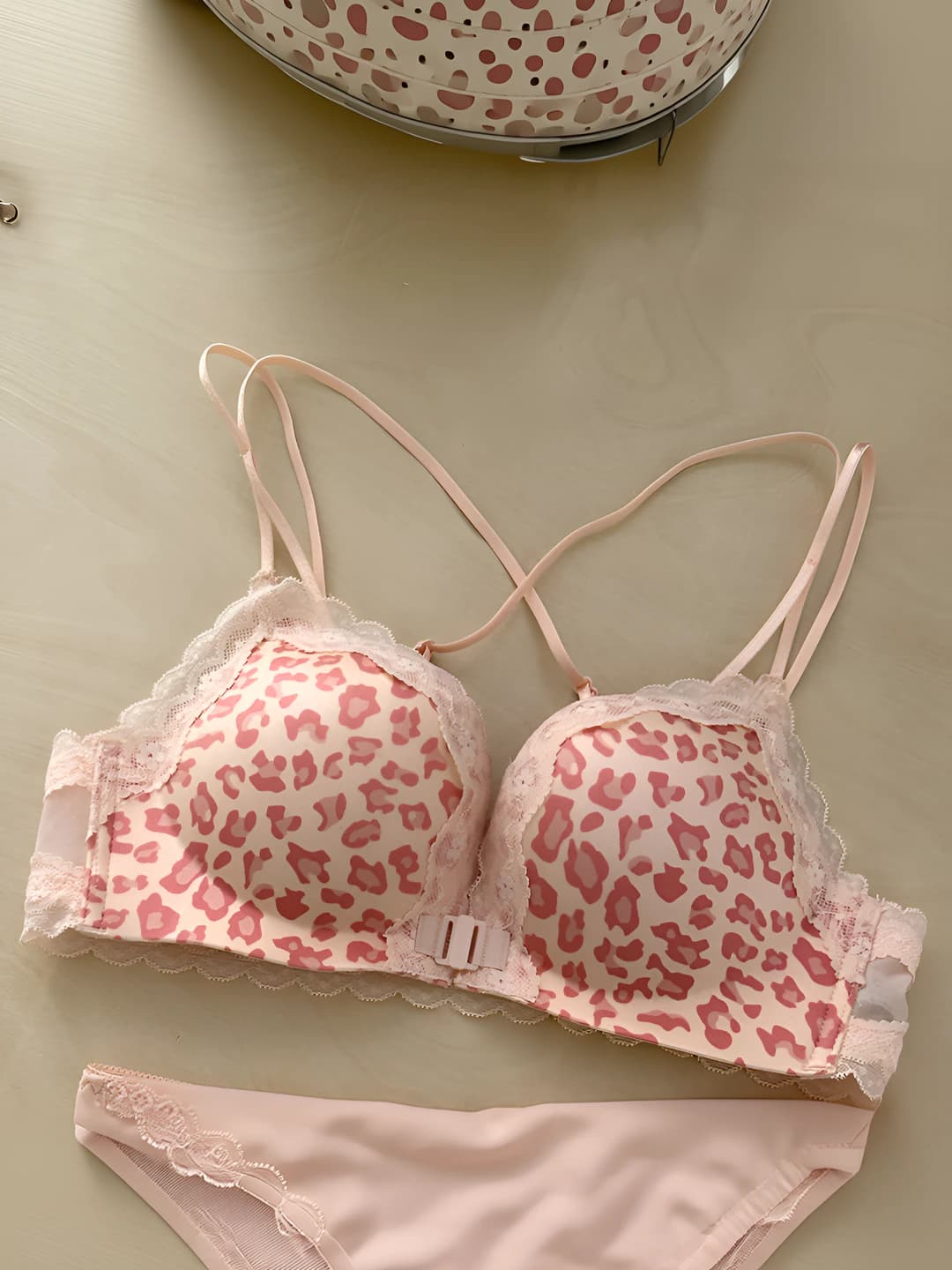 Pushti leopard