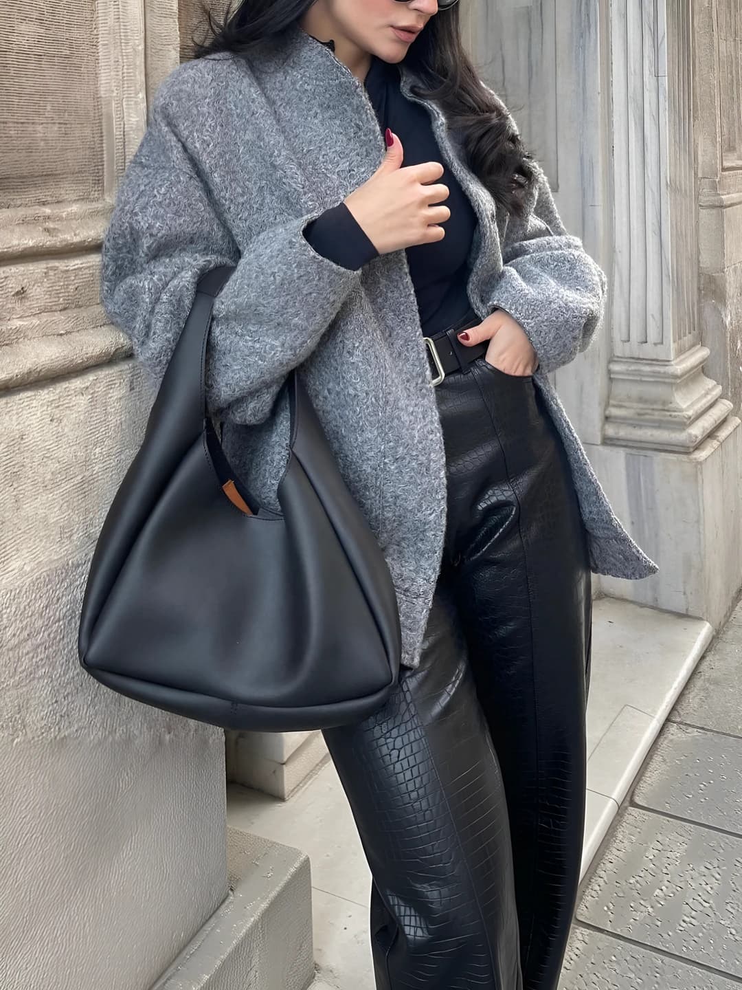 Women's stand collar coat 2026 with single row buttons, large pockets, loose fit, long sleeve, thick, solid colour, casual outerwear