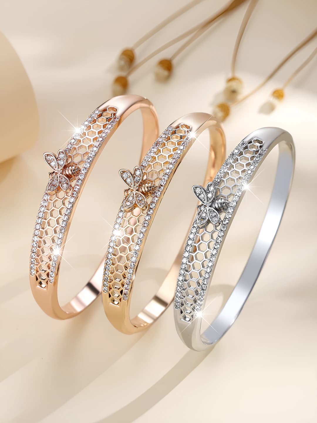 Women's Korean style bracelet with micro-set zircon and honeycomb pattern