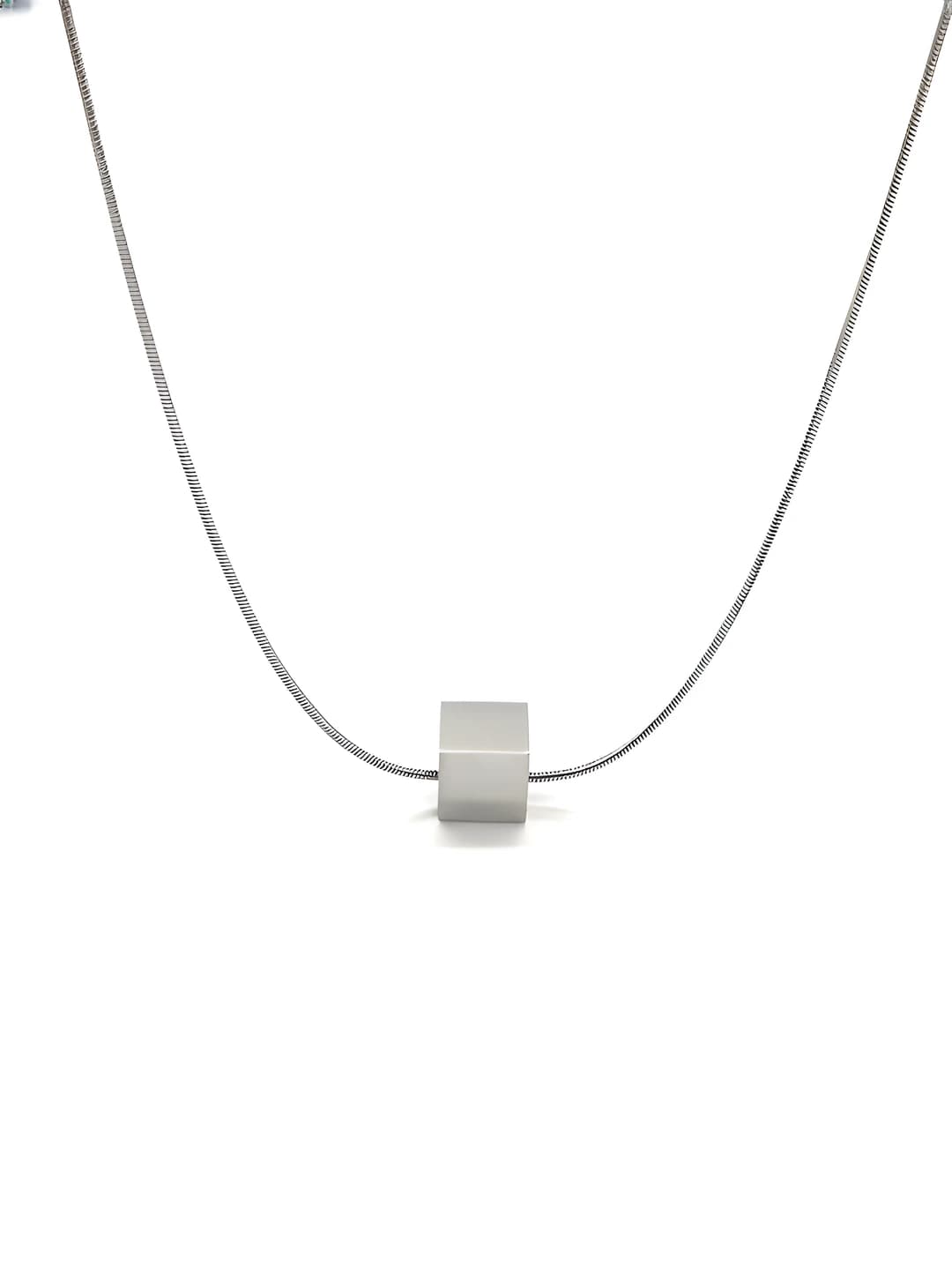 Yaltiroq kvadrat ilon suyakli zanjir, [40+5 sm]