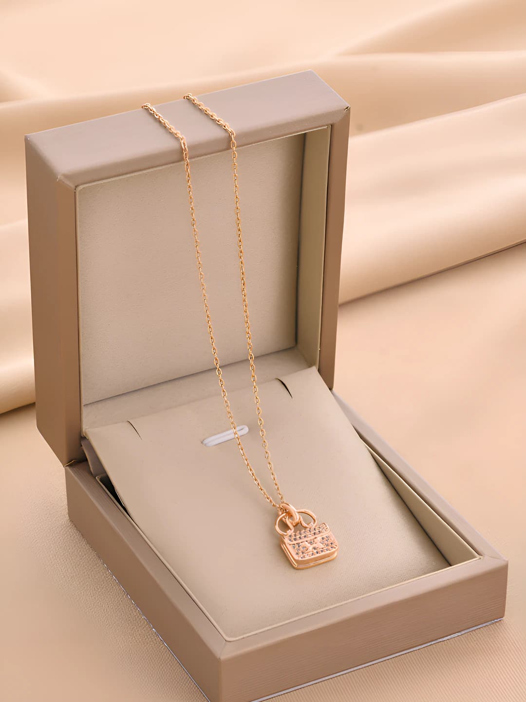 8810-Rose gold