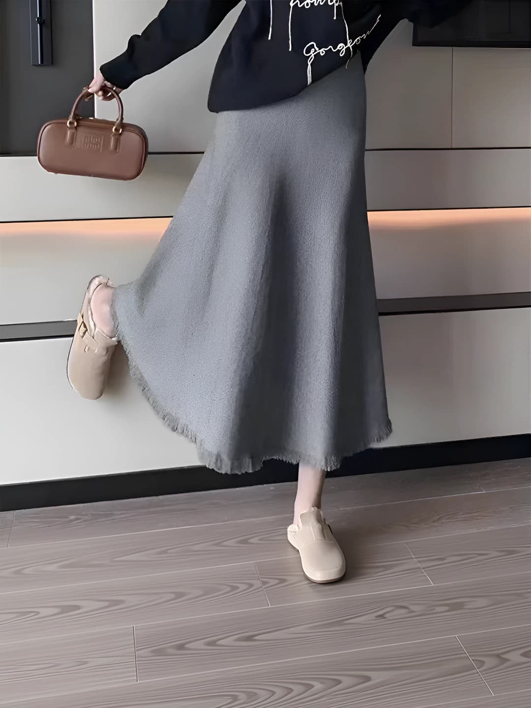 Women's thickened knit A-line wide skirt, mid-length, straight cut, with fringe, solid colour, stretch, autumn-winter