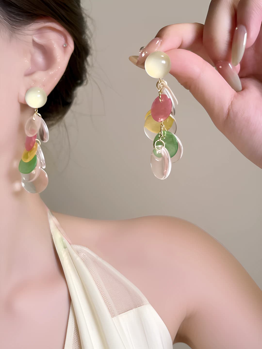 Women's colorful tassel shell earrings, 2026, dopamine style, vacation style