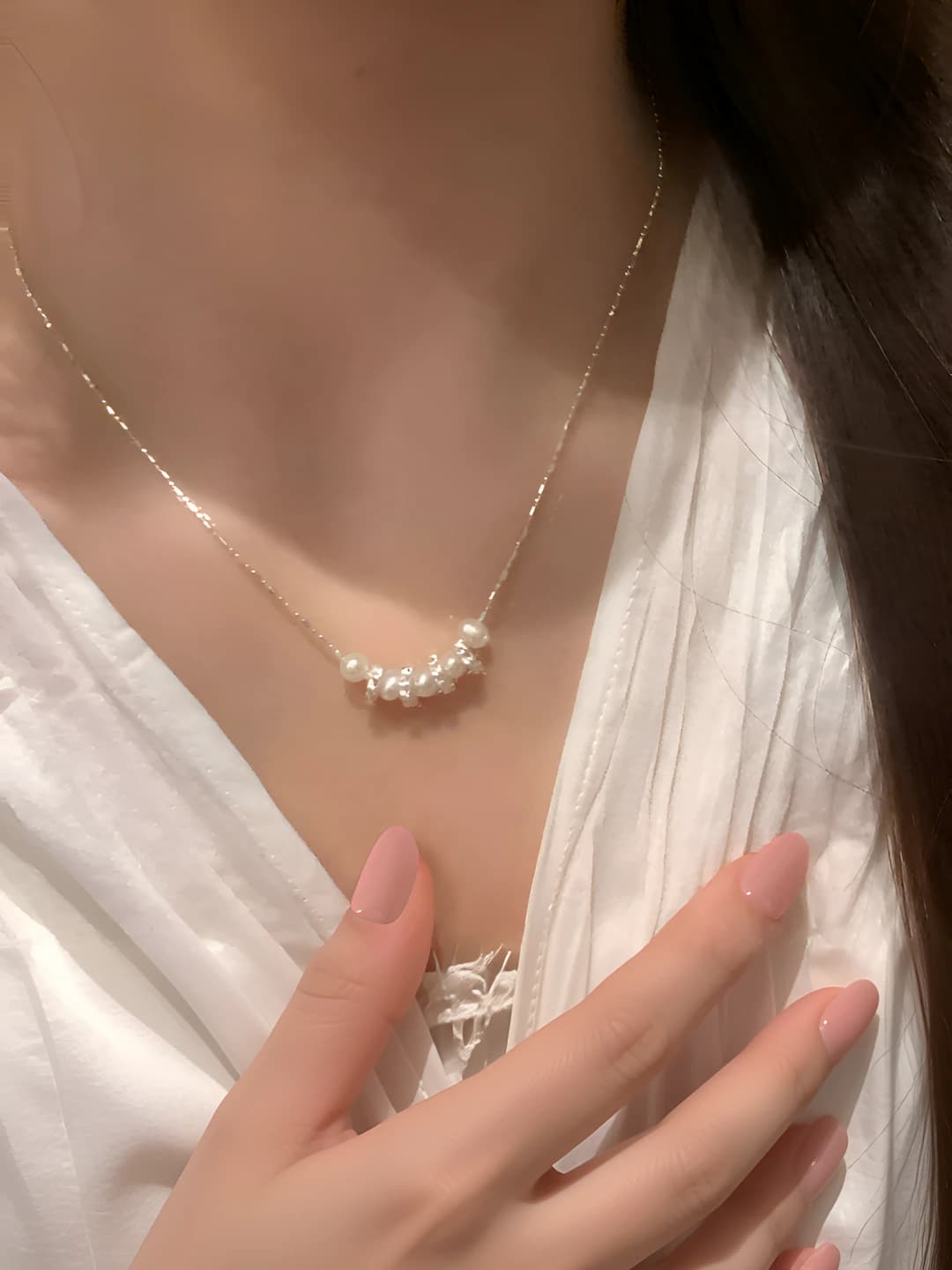 Women's 2026 new design sparkling zircon and pearl necklace, geometric shape, ins style, mid-luxury