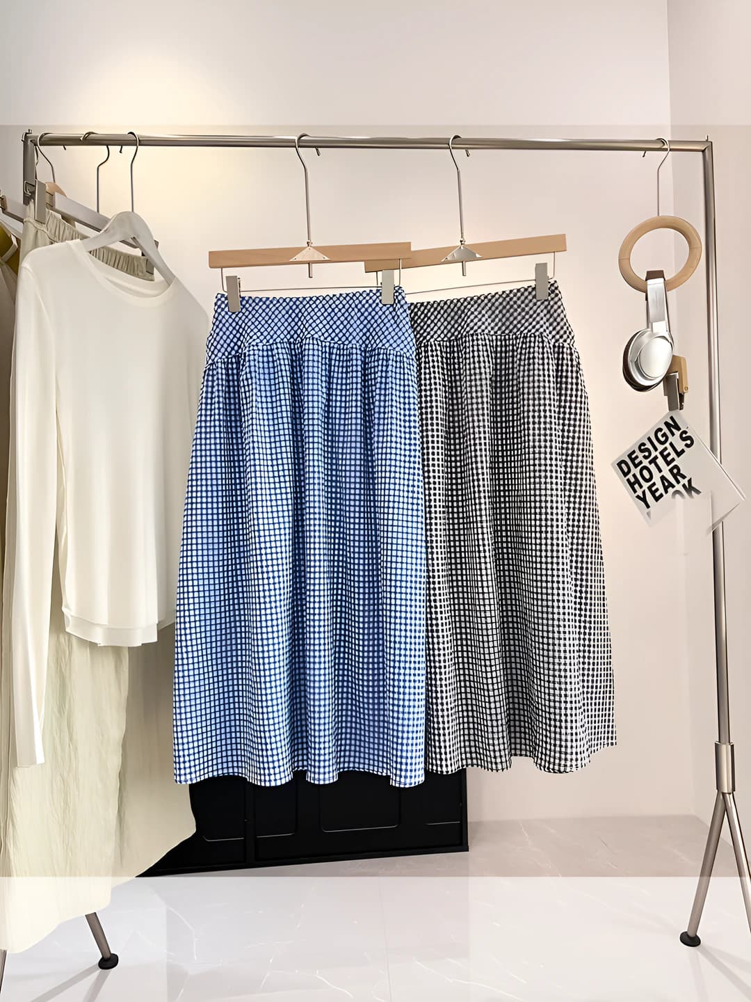 Women's casual checked A-line long skirt, slimming, spring