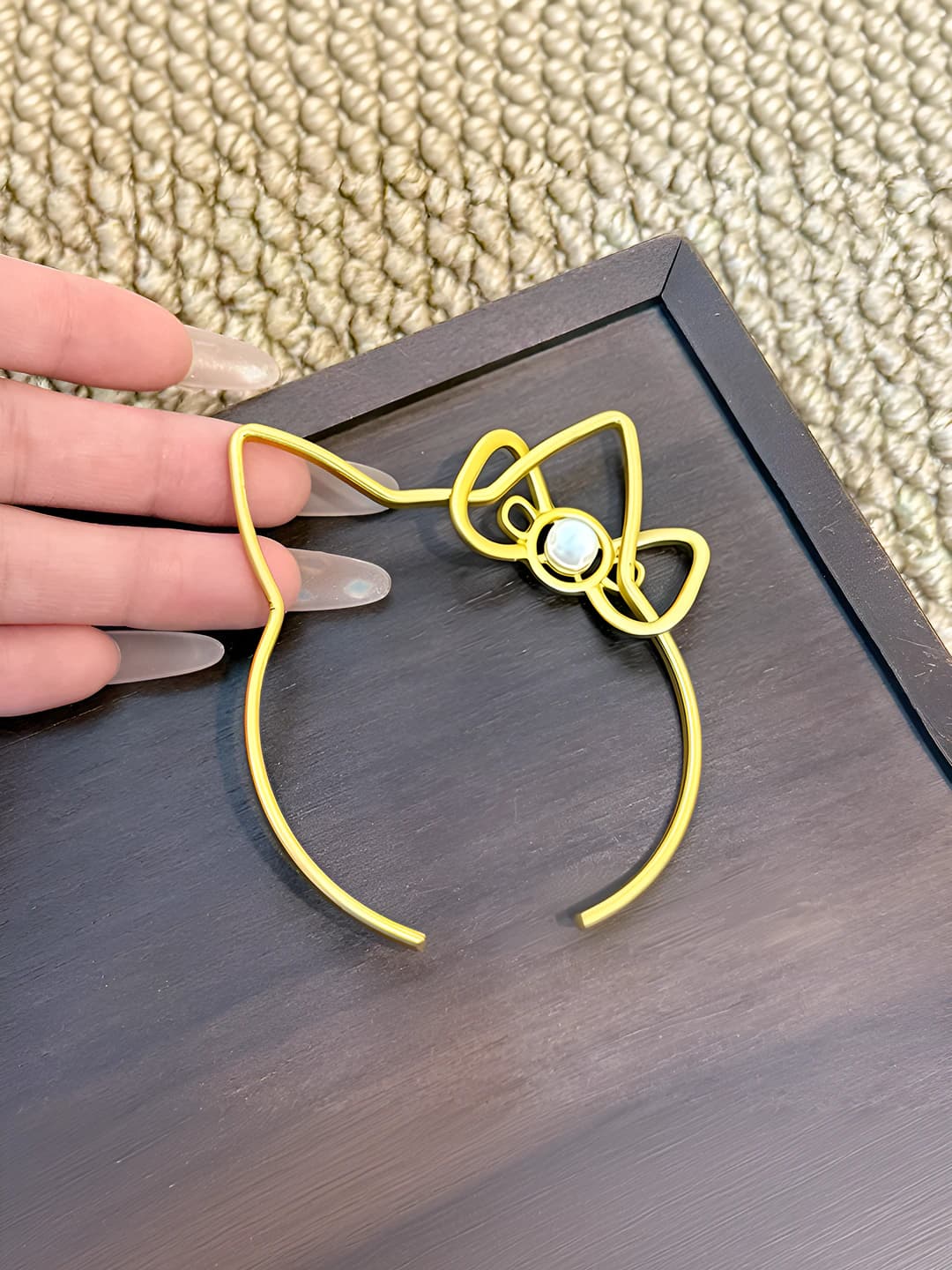 Gold 3D cat bracelet