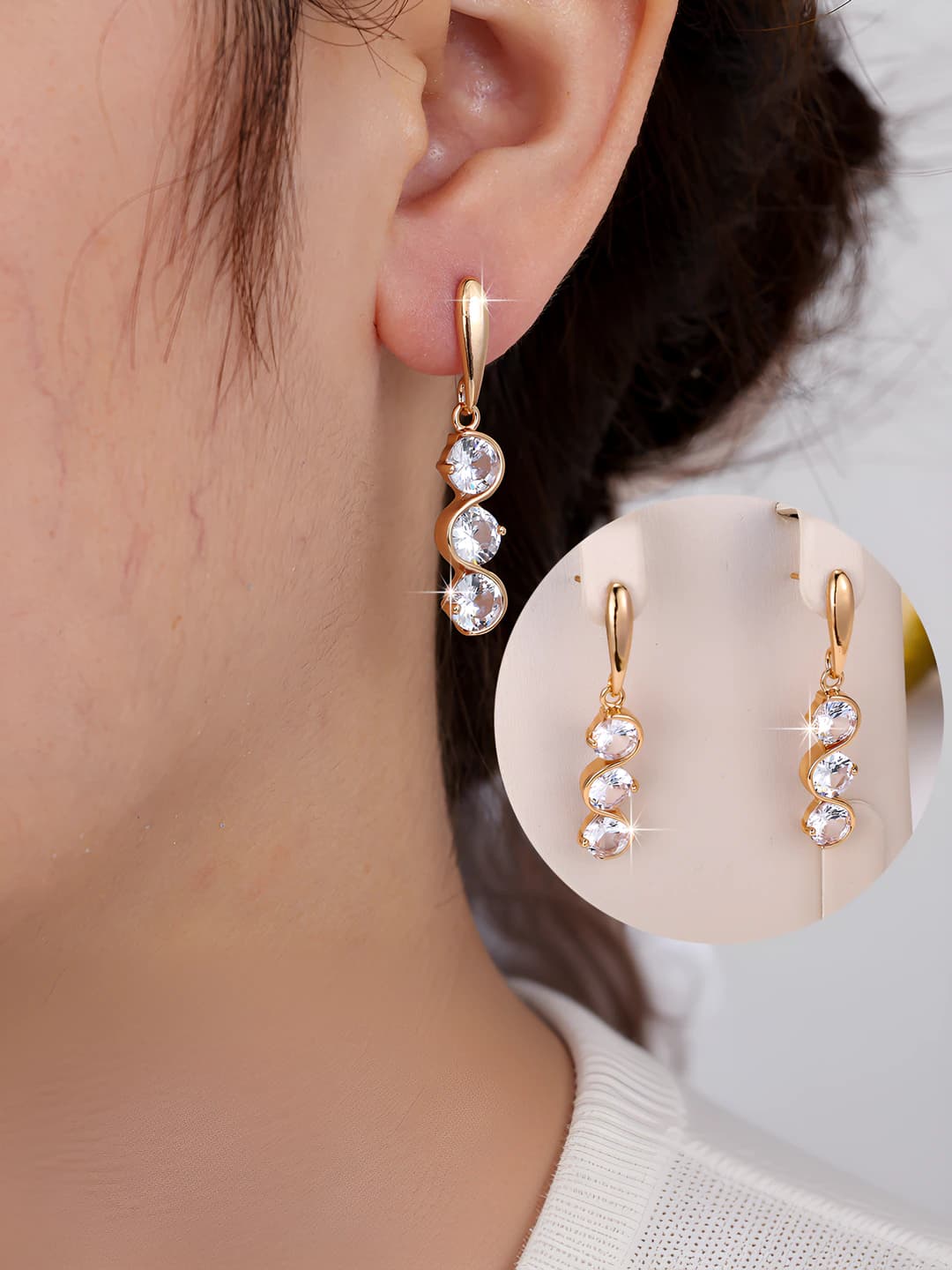 Women's wave-shaped earrings: copper and zircon, geometric design, original style, modern office look