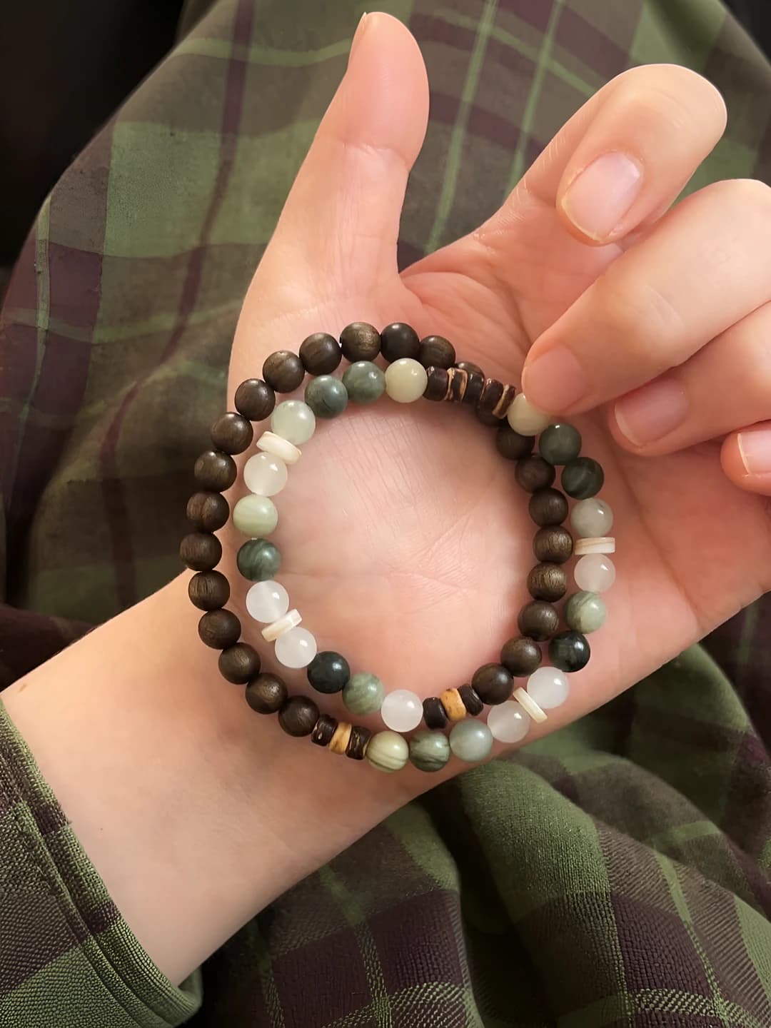 Couples' retro natural sandalwood and bead bracelet in new Chinese style