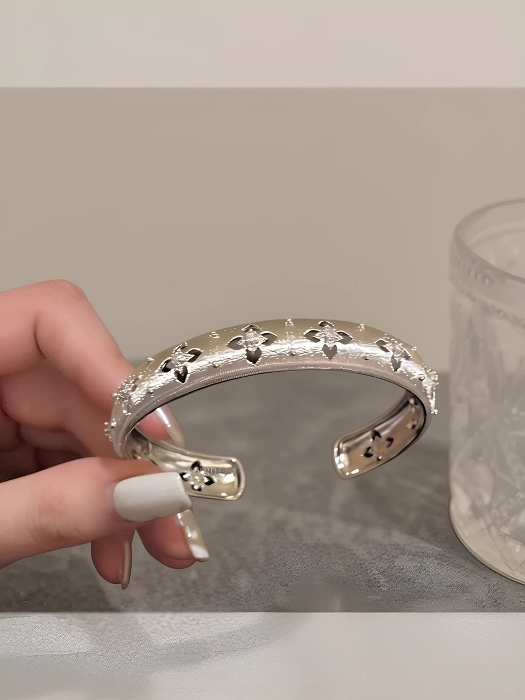 Silver floral bracelet
