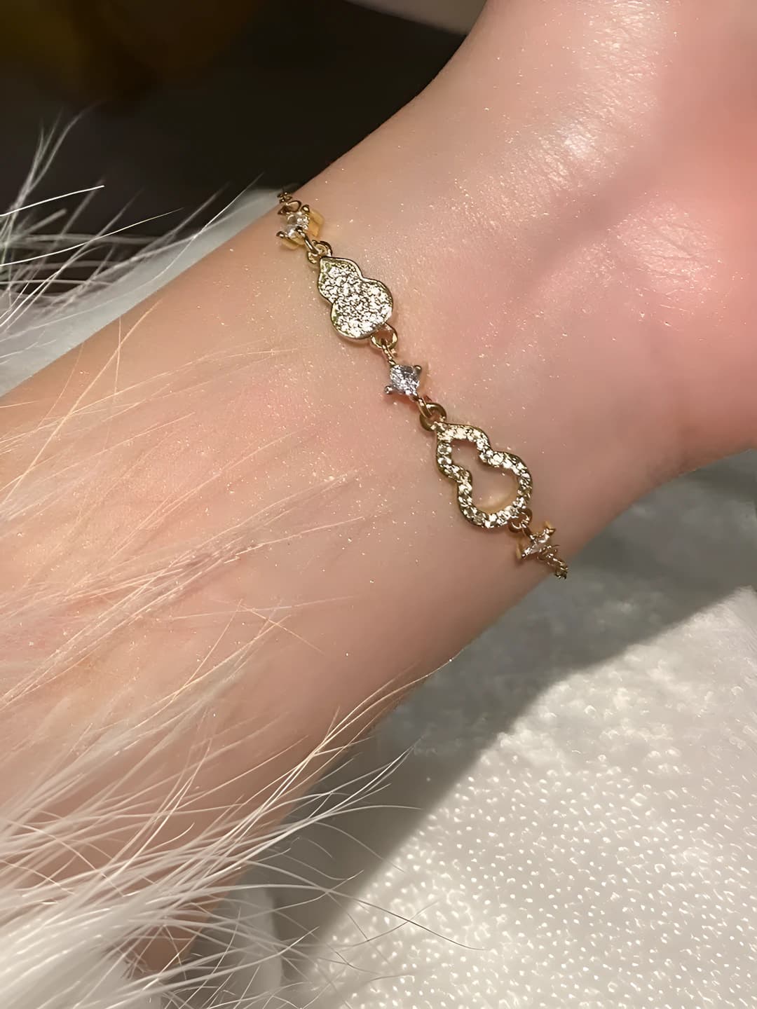 M1000 Gourd Bracelet Gold