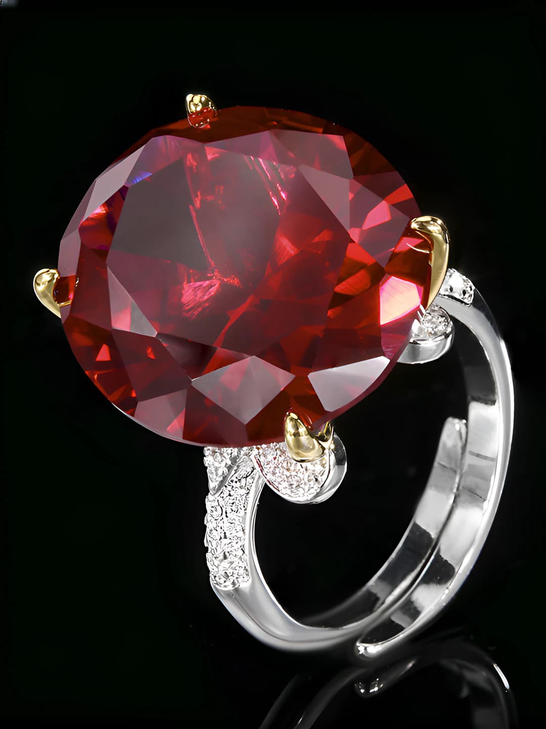 Women's retro geometric ring in gold-plated brass with rhinestone inlay