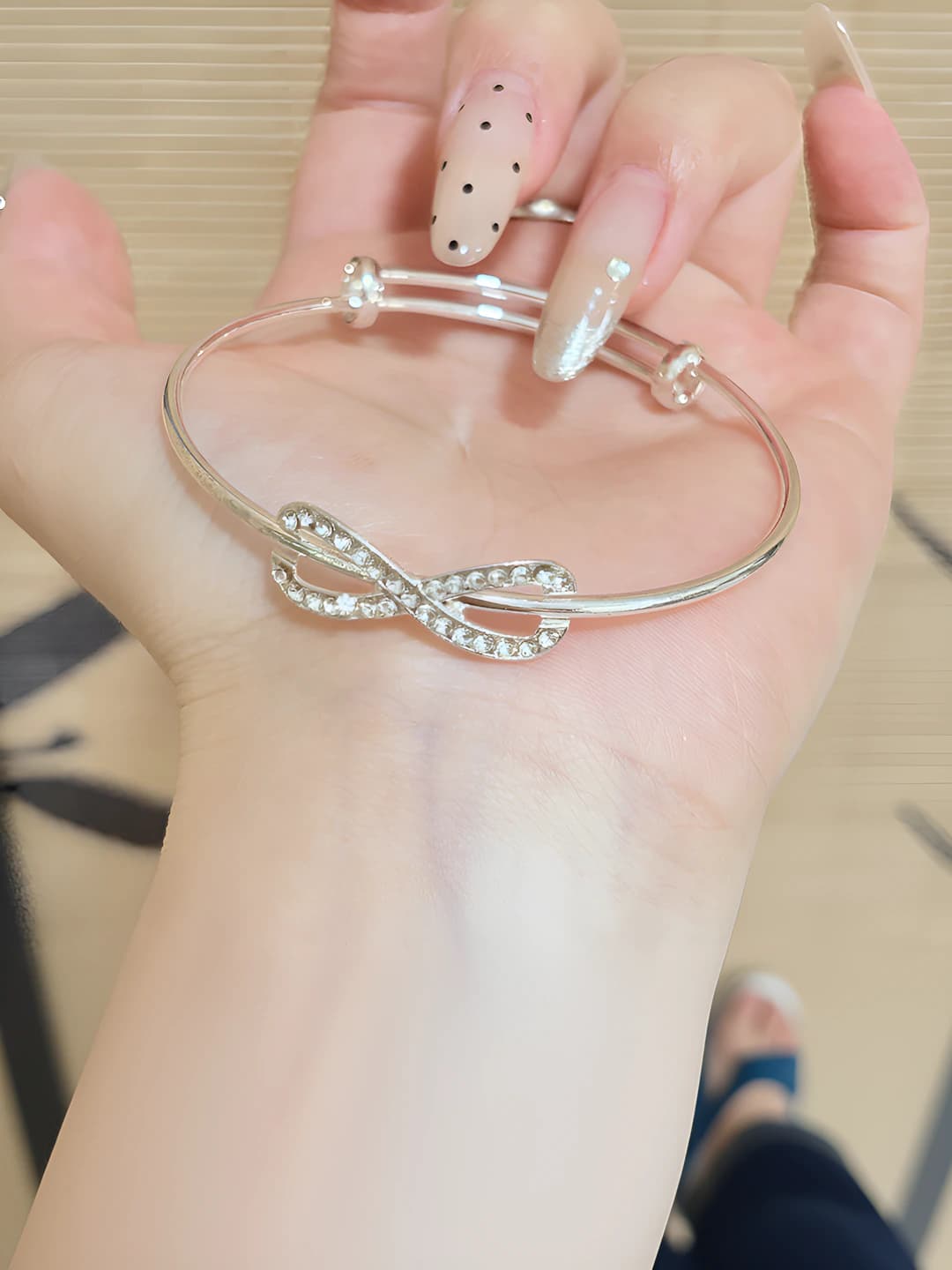 Silver, figure 8, bangle