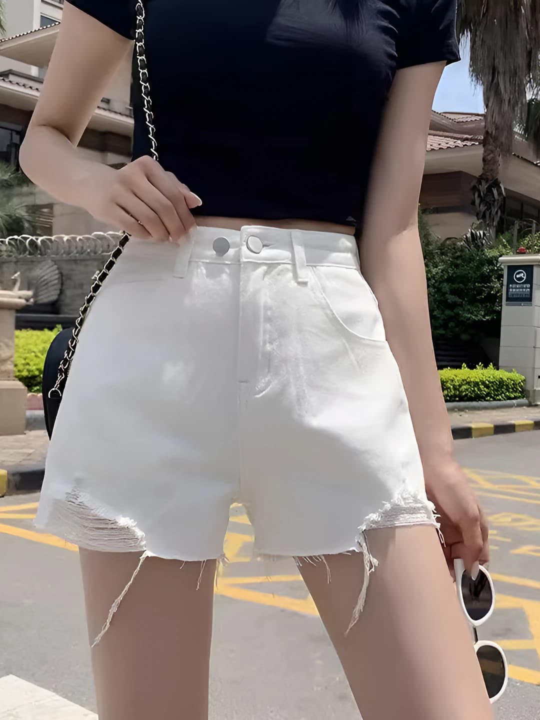 White T-shirt