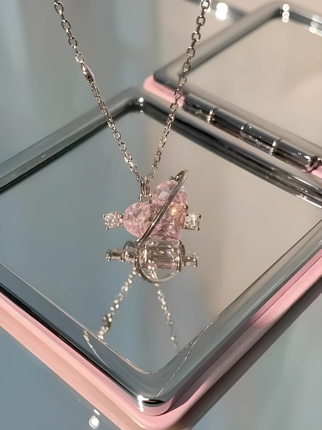 Girls' pink necklace with heart, gemstone, castle and planet motifs, Japanese-Korean style