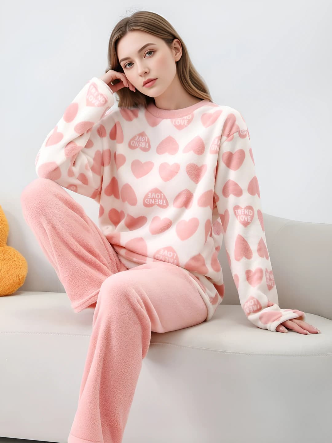 Women's coral fleece pajama set: thickened, loose fit, long sleeve, trousers, crew neck, loungewear