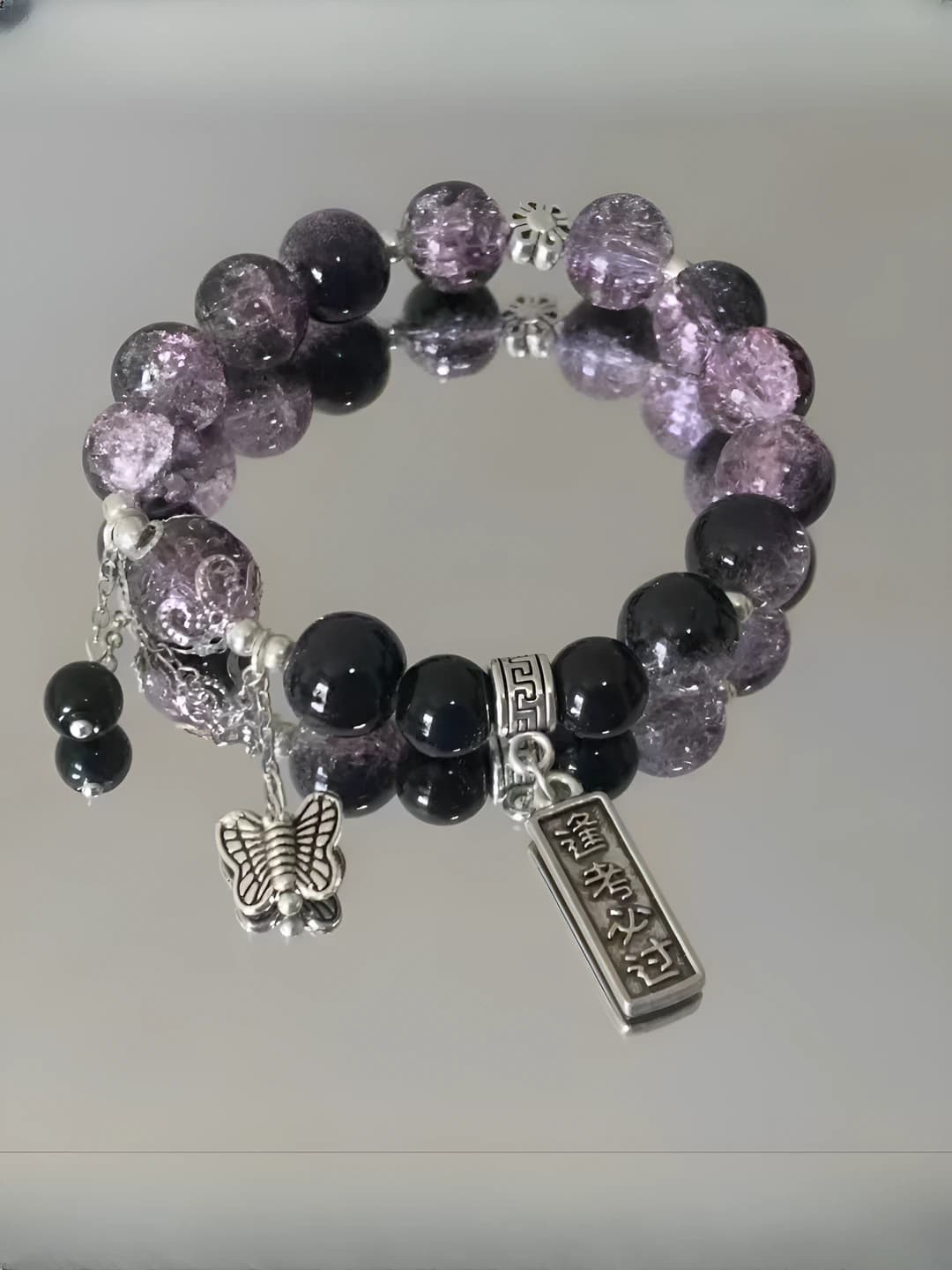 Women's bracelet from 'Wu Zhuang Xue Zha' (He Chao, Xie Yu) series: design element - circles, mixed material, handmade, style - Japanese-Korean, fresh and sweet