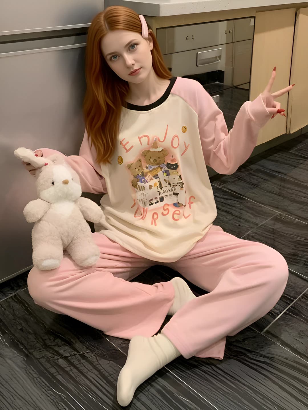 JF Plush Velvet - Pink Bear on Shoulder