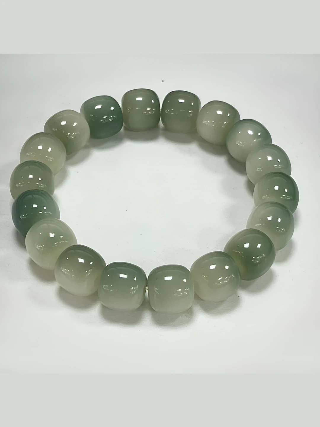 White Jade Floral Gradient Bracelet
