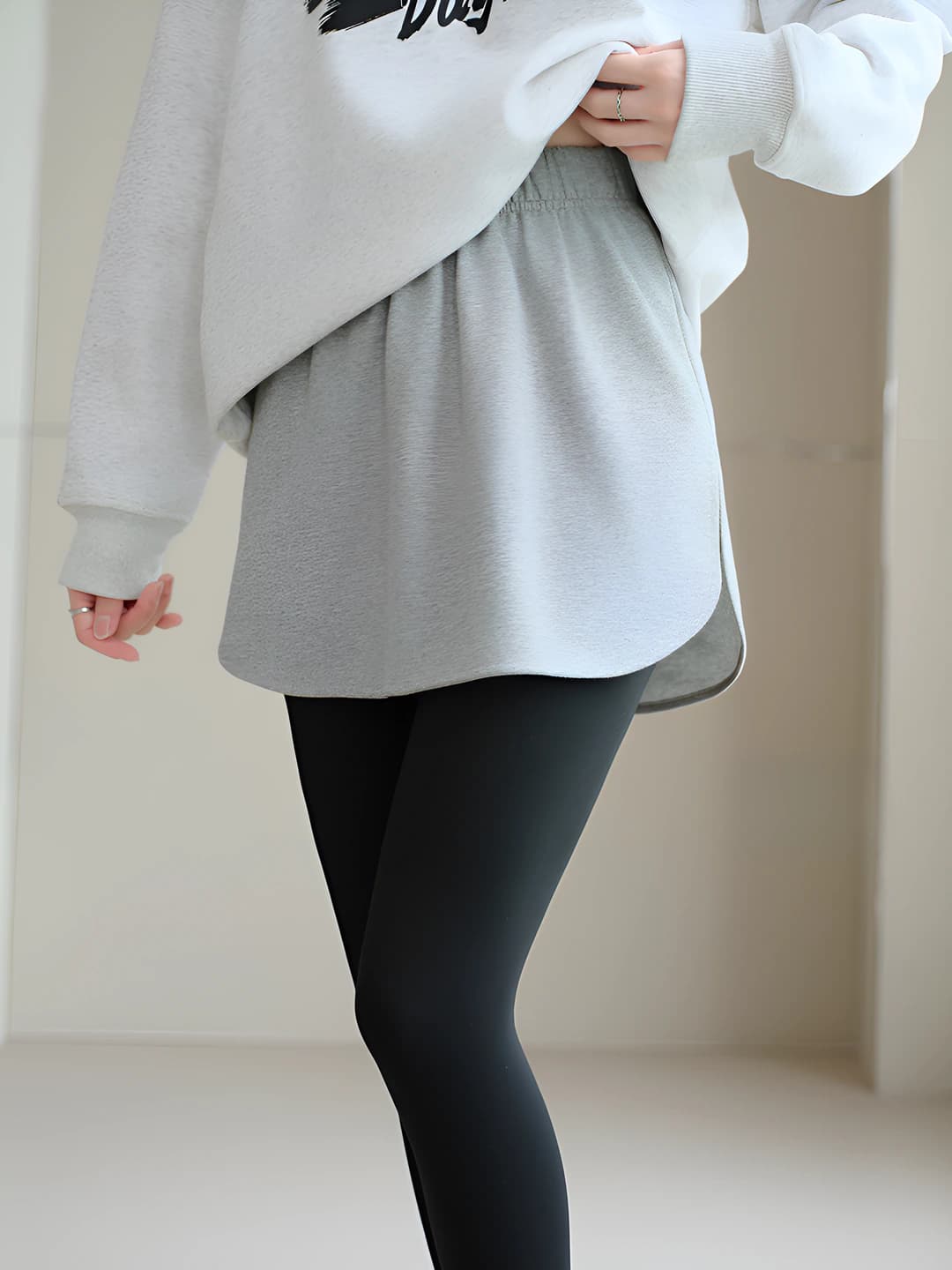 Grey T777773