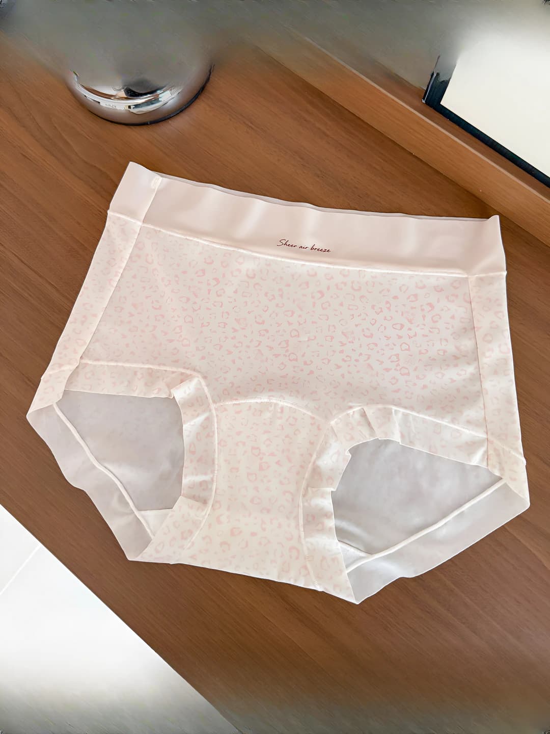 White pink leopard