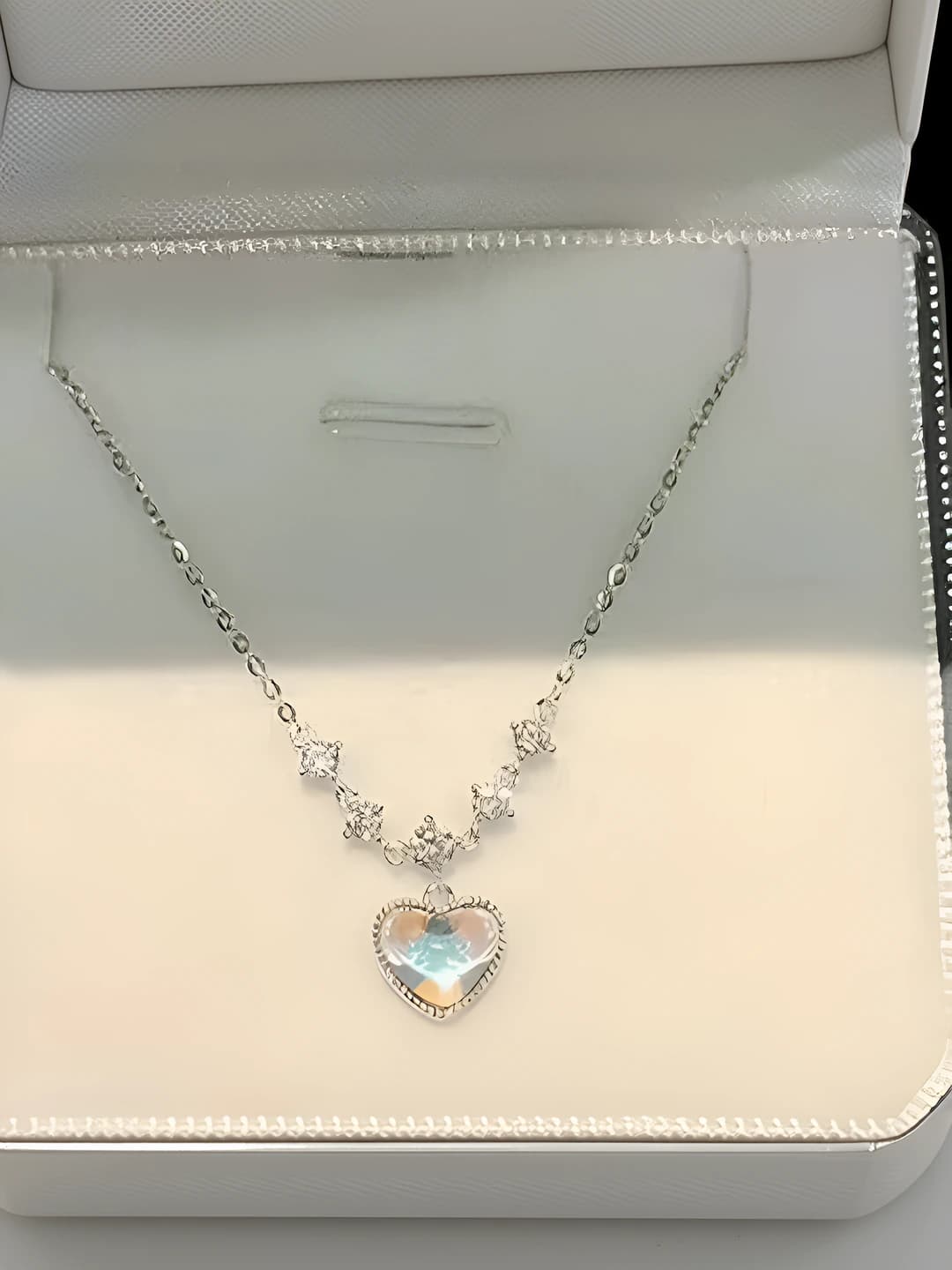 Heart necklace