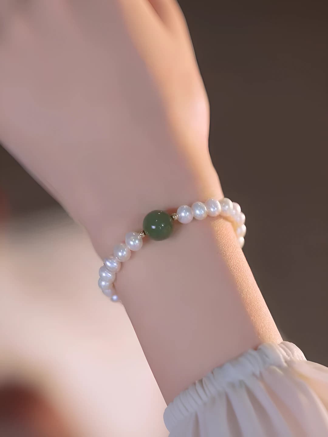 M1410 Pearl and jade bracelet
