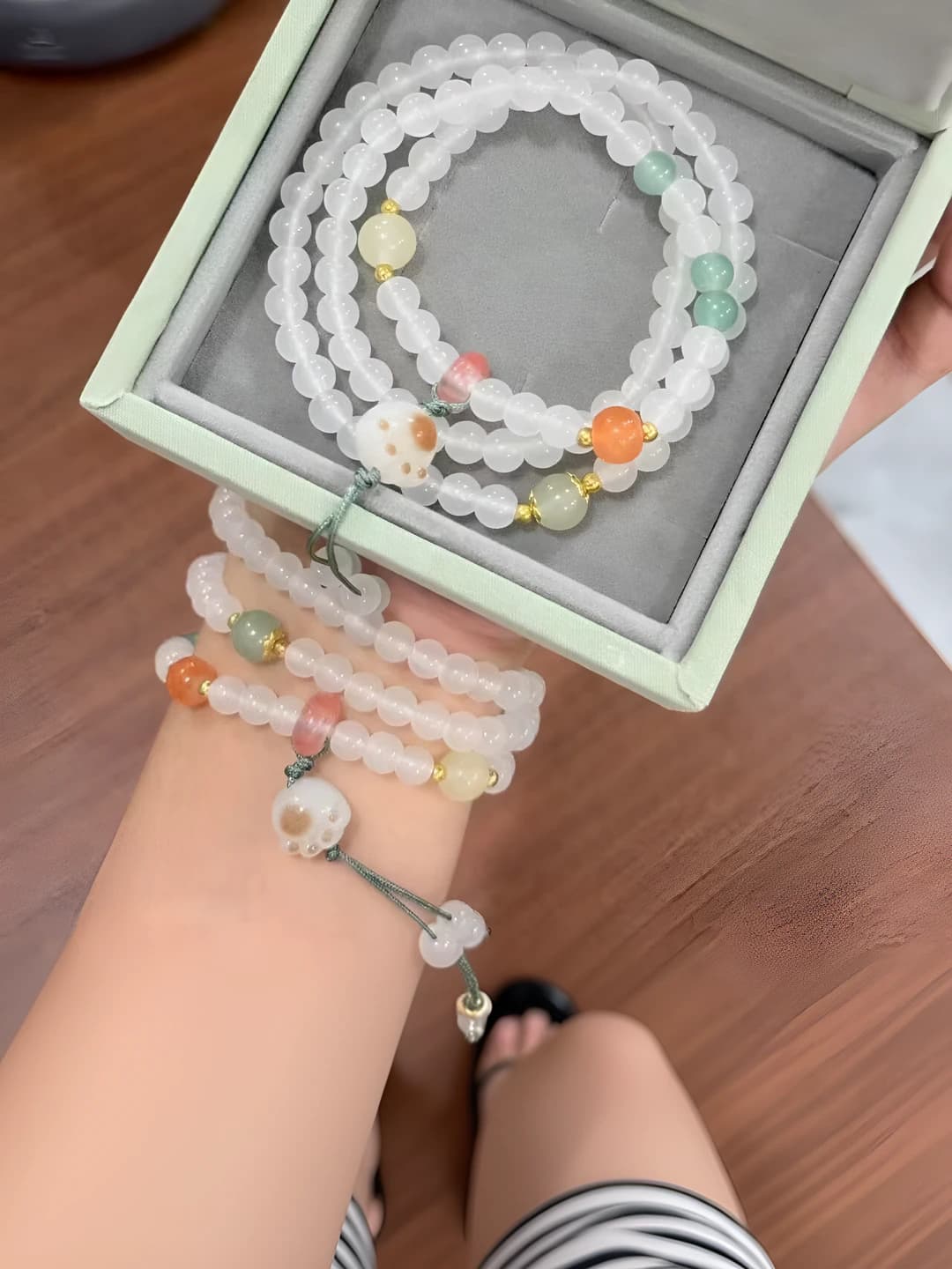 Women's Korean style bracelet with cute cat paw design, three rings