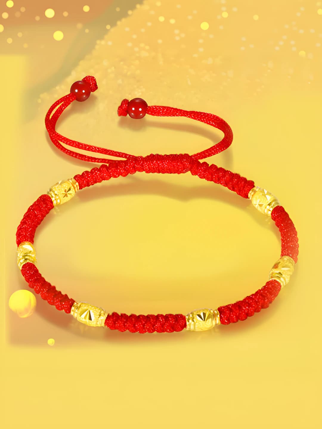 Women's bracelet with geometric design and gold plating