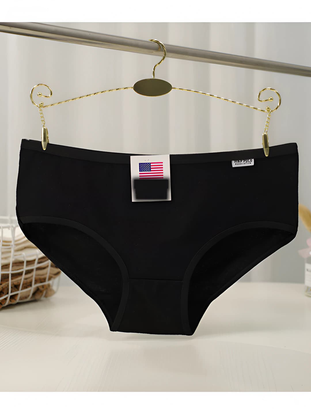 A001 Black