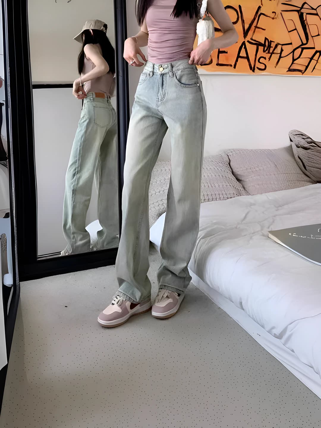 Women's wide and flared jeans: retro, high waist, loose fit, straight cut, trousers, spring-summer, slimming