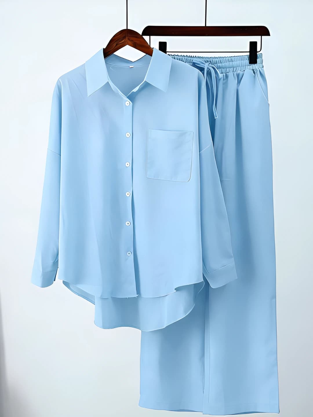 Голубой