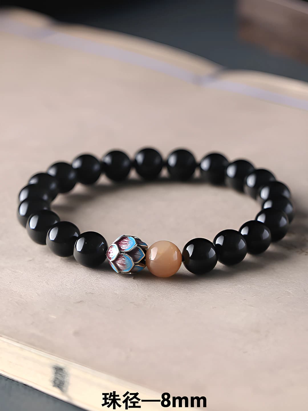 Qora obsidian lotus 8mm
