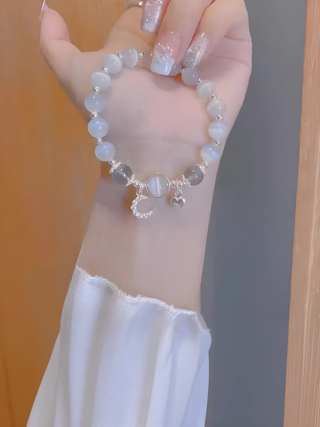 M182 Oy nuri oy qo'ng'iroq qo'l uzugi