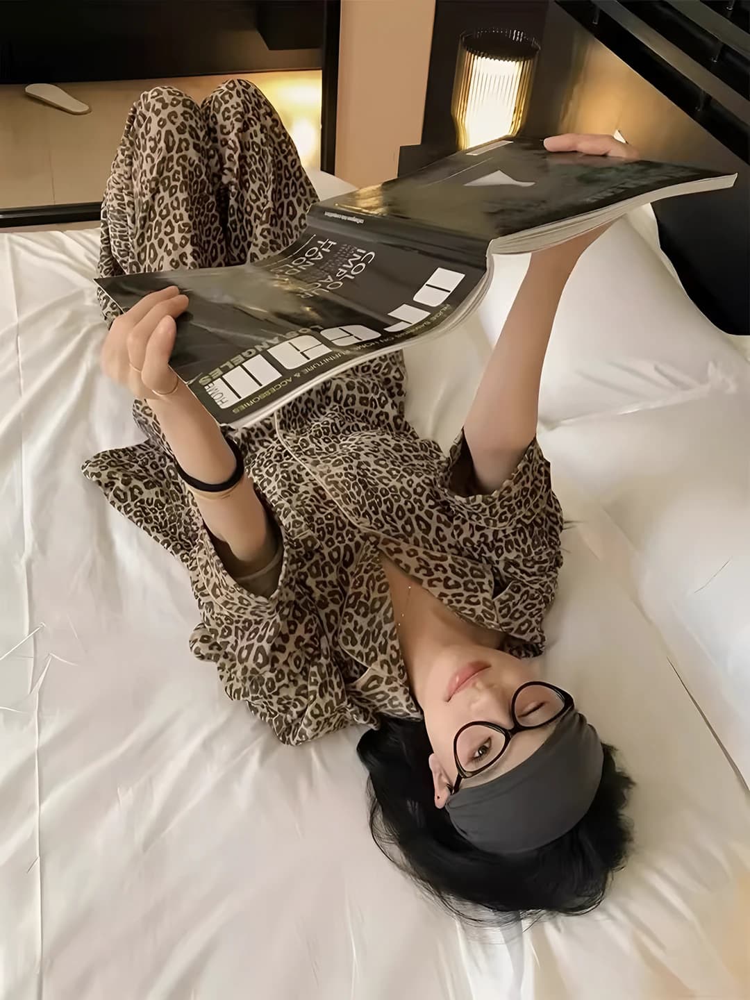 Ayollar uchun kuz-qish retro uslubdagi bosma naqshli pijama to'plami: uzun yengli kardigan va uzun shim, qalinlashtirilgan, issiq saqlaydigan, polyester, qaytarma yoqa