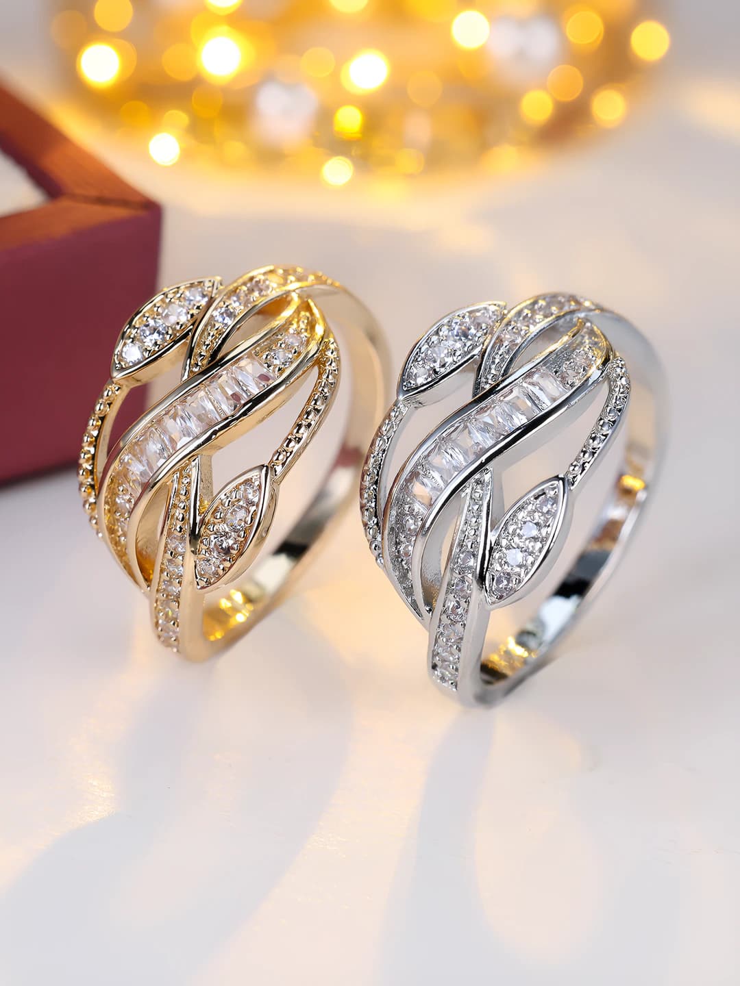 Women's gold-plated brass and zircon ring with geometric design element