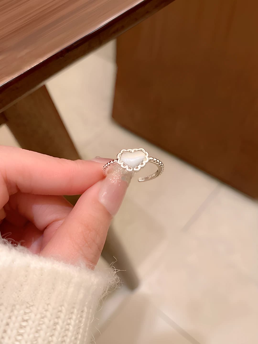 J956 Серебро b